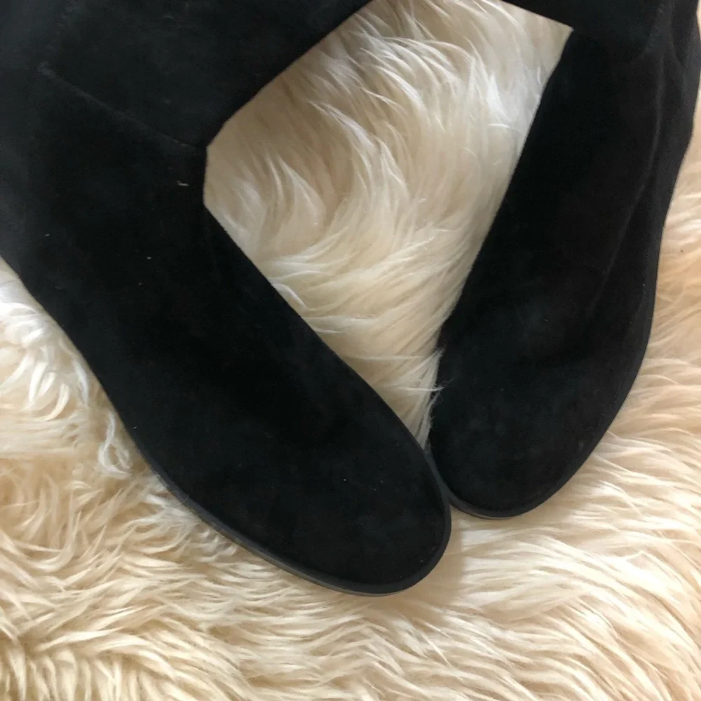 $795 Stuart weitzman Keelan just over the knee boots black suede women size 5